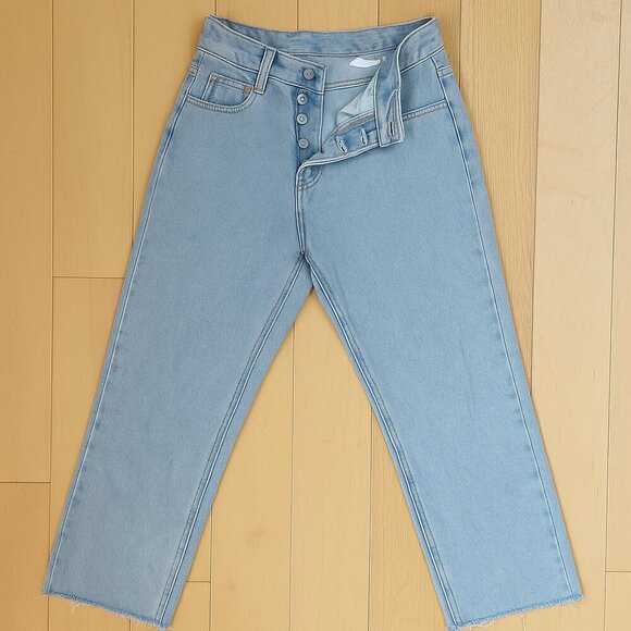j.galt Denim - J. Galt Light Wash Straight Leg Jeans (Size S)